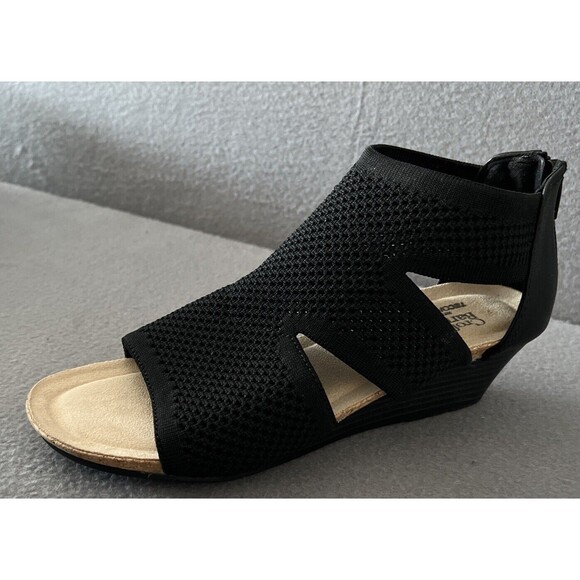 Croft & Barrow Women's Rosiee Zip Up Wedge Sandals Black Size 7.5 TEComfort NIB - Picture 2 of 12